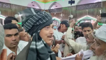 After the arrest of Farooq Abdullah and Ghulam Nabi, the Waqf Board imposed a ban, this is the reason