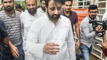 Anti Corruption Bureau arrests AAP MLA Amanatullah Khan