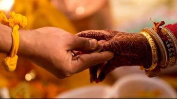 'Her husband used to be a woman', after 8 years of marriage, this strange truth came in front of the married woman