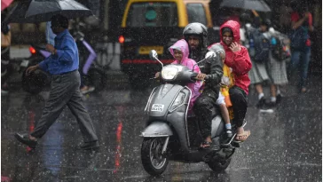 How was the monsoon this time in India, where did the rain make it miserable and where did the crops get damaged?