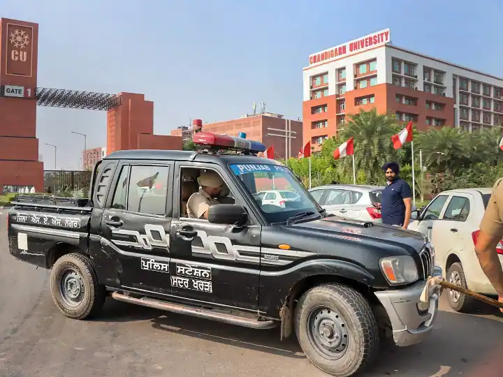 In the MMS case, the court sent the three accused in remand for 7 days, the demonstration still continues