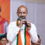 TRS government on ventilator, will fall soon... State BJP president captive Sanjay Kumar's attack on KCR