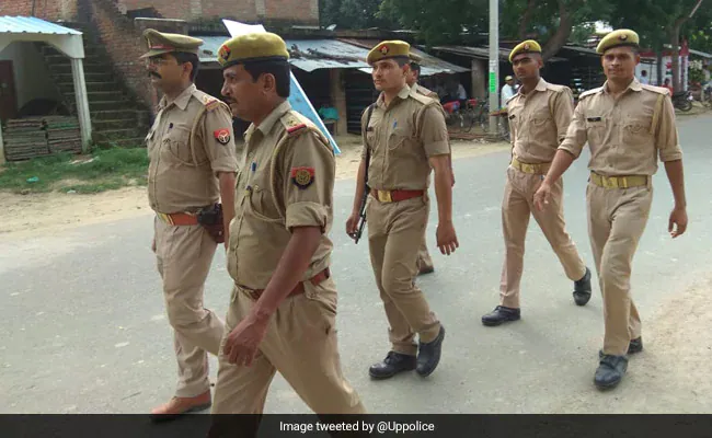 सुर्खियों में आने के लिए डॉक्टर ने दर्ज कराई ‘सिर तन से जुदा’ की धमकी रिपोर्ट, अब पुलिस कर रही तलाश