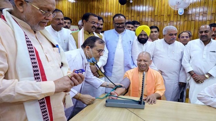 UP Assembly Monsoon Session |  Our government is committed to realize the dream of a healthy Uttar Pradesh: CM Yogi |  Navabharat