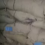 यूपी : स्कूल के बंद कमरे में
