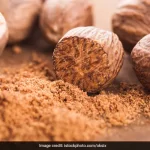 पता भी नहीं चलेगा कब आई नींद, बिस्तर पर जाने से पहले करें इन 5 चीजों का सेवन